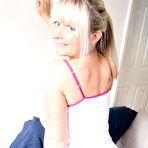 Third pic of Sexy Ashley - Leenks Smut