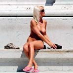 Third pic of Nude in Public - Public Nudity - Naked In Public - Outdoor - Exhibtionism - Flashing - NIP-Activity.com