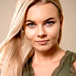 First pic of Katy J in Shorts