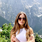 Second pic of Stefani teasing roadside in postcard pictures by MPL Studios | Erotic Beauties