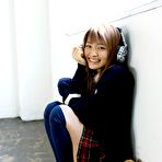 Second pic of Japanese idol Rei Okamoto teasing in schoolgirl uniform | Erotic Beauties
