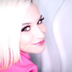 Second pic of Kiara Cole Gives Head at Swallow Salon