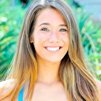 Second pic of Sassy chippy Eva Lovia taking off tiny shorts and exposing sexy booty outdoor