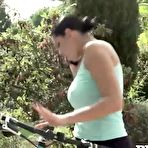 First pic of Private.com Curvy Kira Queen Takes A BBC - EPORNER