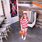 First pic of Cleo Clementine Gets Splash Of Creamy Cum All Over Her Face - Team Skeet - SexyBabes.club