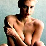Fourth pic of Charlotte McKinney Loves Showing Off Her Nude Tits Now
