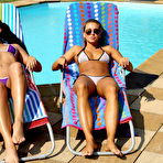 First pic of SUN AND SPLENDOR with Anna Rose, Whitney Conroy - ALS Scan