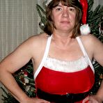 First pic of WifeBucket | This mature wife sure loves creampies
