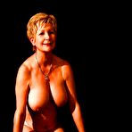 First pic of Nan- A GILF from England / ZB Porn