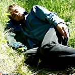 First pic of Teenager find an old guy in the grass / ZB Porn