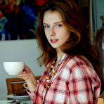 First pic of Sienna Pantyhose Babe