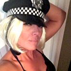 Second pic of WifeBucket | MILF slut submitted nude selfies and also blowjobs