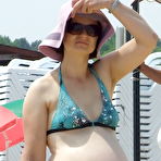 Fourth pic of Romanian amateur pregnant wife - 12 Pics | xHamster