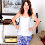 First pic of Shelby Ray toy play