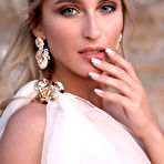 Second pic of Sensual busty blonde Cara Mell teasing on the beach at sunset | Erotic Beauties