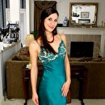 First pic of Mature Pictures Featuring 35 Year Old Miranda Thompson From AllOver30