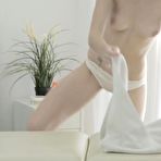 First pic of She Cums Hard On Massage Table - EPORNER