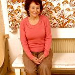 First pic of Lusty granny showing shaved pussy