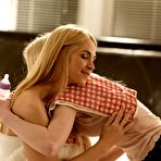 First pic of Sarah Vandella, Emma Starletto - The Nanny | BabeSource.com