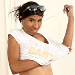 First pic of Black Girls Nextdoor. Real Homemade Ebony Porn Photos and Videos.