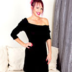 First pic of Heather Feeling Hot