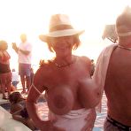 Third pic of Deauxma Deauxma Live