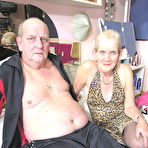 First pic of Mature.nl - bringing you the best of the best in mature
hotties