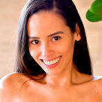 Fourth pic of Andreina Deluxe in a Yellow Dress