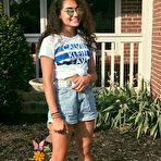 Second pic of Avani Gregg - Free pics, galleries & more at Babepedia