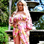 First pic of Lycia Sharyl Water Feature Colorful Nudes - Cherry Nudes