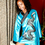 Fourth pic of Star in Star in black women