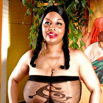 First pic of Fatty black Yatka shows pussy and large hooters