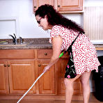 First pic of Amanda Ryder masturbating after cleaning the kitchen
