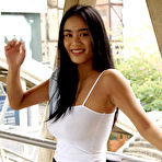First pic of Kahlisa Boonyasak Radio Bangkok Zishy - Cherry Nudes