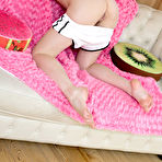 Second pic of Kiere Weights Met Art - Cherry Nudes