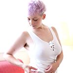 First pic of Vera Blue Sexy Manicured Pussy