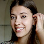 First pic of Leggy Nude Avery