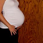 Fourth pic of Big pregnant belly in tight clothes - 17 Pics | xHamster