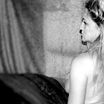 Third pic of Lady La Perle Romantic Mood