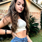 First pic of Liya Perez - Free pics, galleries & more at Babepedia