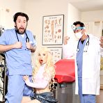 First pic of Kenzie Reeves Needs Medical Assistance To Get Wet