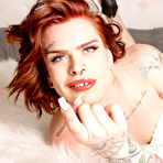 Second pic of Axelle's Hot And Sticky Cum