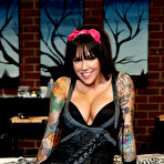 First pic of Dana Vespoli Dana Vespoli and Emily Parker are two hot alt girls who love to scissor each others pussies.