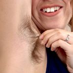 Second pic of Maise flaunts her young fur