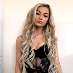 Fourth pic of Zoe Christina Marshall - Free pics, galleries & more at Babepedia