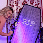 Second pic of Phoenix Marie - Brazzers Exxtra 1