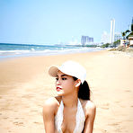 First pic of Lemon Asian Hottie at the Beach