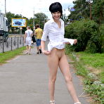 Third pic of Anya - Perambulation