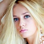 Fourth pic of Sexy Babe Fucked By Prison Guard