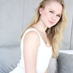 First pic of Jullia Brown Dreamy Natural Blonde